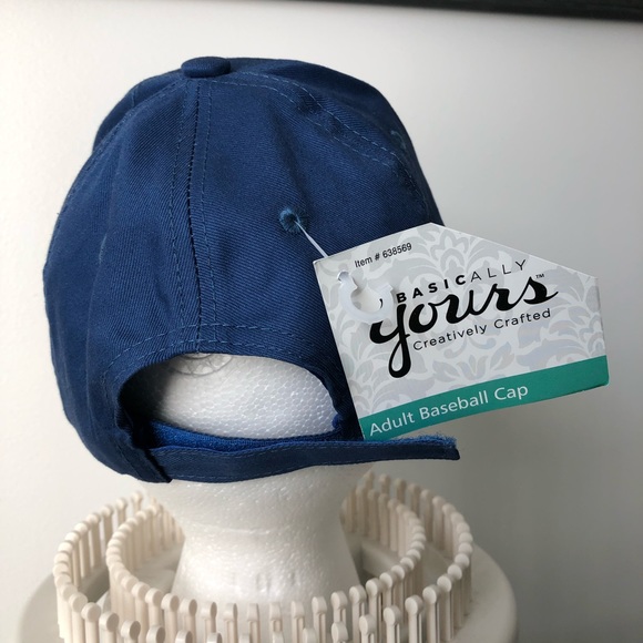 Adults baseball 🧢 cap. NWT SOLD - Picture 2 of 4